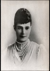 Retrato de María Feodorovna (1847-1928), Emperatriz consorte de Rusia de French Photographer